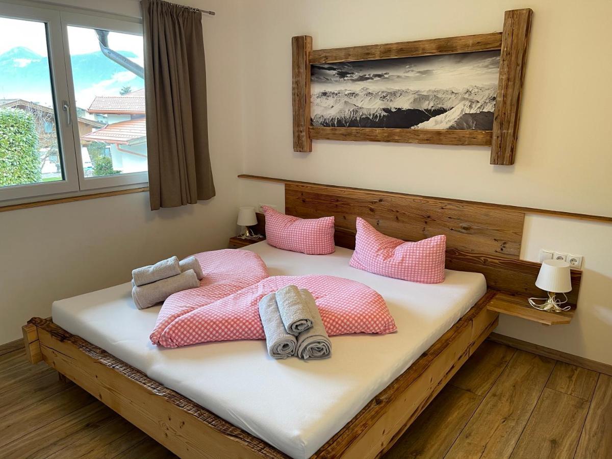 Chalet Fuegen Luaran gambar