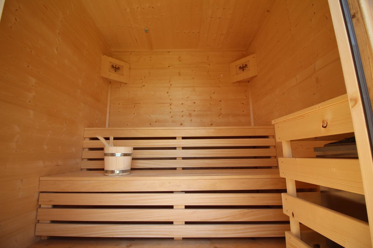 Chalet Fuegen Luaran gambar
